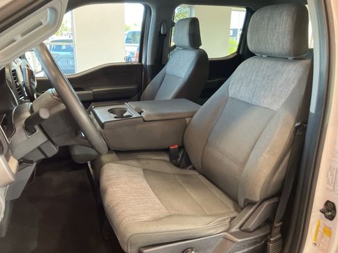 Used 2022 Ford F150 XLT w/ Trailer Tow Package image 11