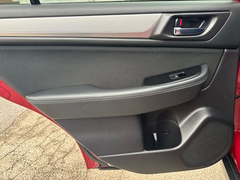 Used 2016 Subaru Outback 2.5i Premium image 23