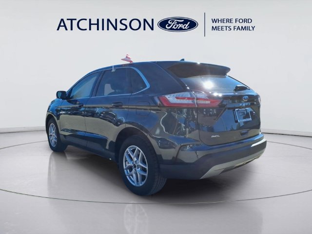 Certified 2024 Ford Edge SEL w/ Convenience Package AWD/4WD image 7