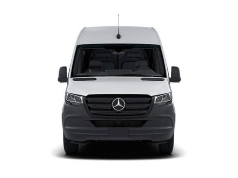 Used 2025 Mercedes-Benz Sprinter 2500 image 2