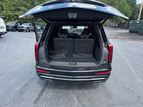 Used 2024 Cadillac XT6 Luxury FWD image 35