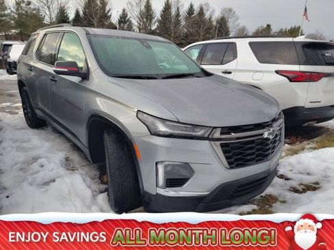 Used 2023 Chevrolet Traverse Premier w/ Redline Edition image 5