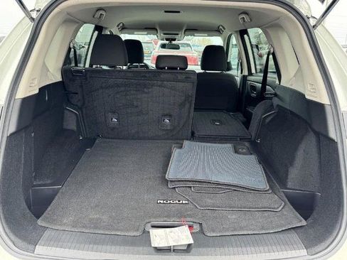 Certified 2025 Nissan Rogue S AWD/4WD image 6