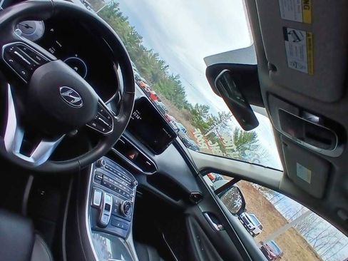 Used 2023 Hyundai Santa Fe SEL w/ Premium Package AWD/4WD image 11