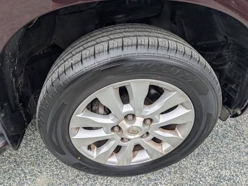 Used 2014 Toyota Sequoia Platinum RWD image 9