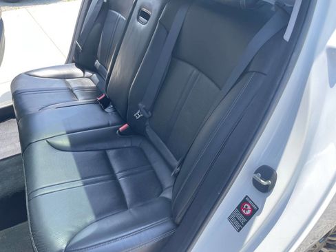 Used 2016 Kia K900 Luxury RWD image 29