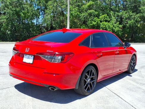 Used 2024 Honda Civic Sport image 14