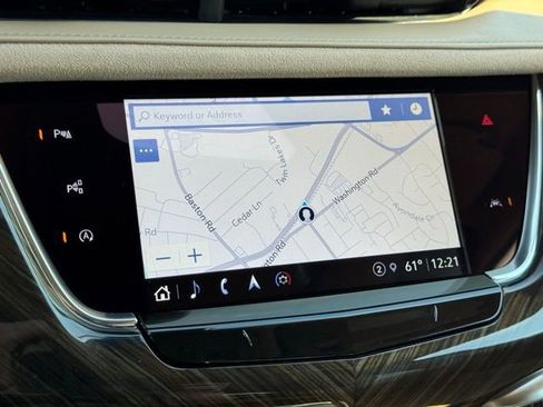 Certified 2023 Cadillac XT6 Premium Luxury w/ Platinum Package image 32