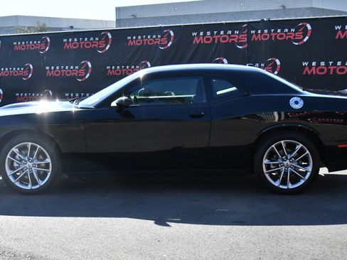 Used 2023 Dodge Challenger GT image 4