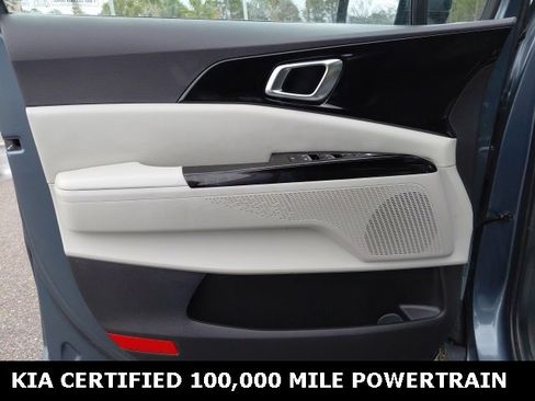 Certified 2024 Kia Carnival EX image 20