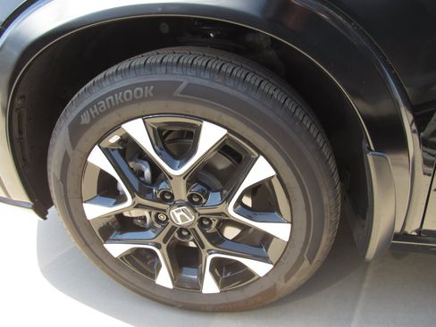 Used 2026 Honda HR-V EX-L image 5
