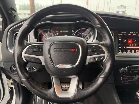 Used 2016 Dodge Charger R/T Scat Pack w/ Technology Group image 34