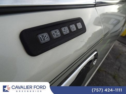 Used 2004 Mercury Grand Marquis LS RWD image 12