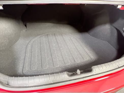 Used 2023 Hyundai Elantra SEL FWD image 23