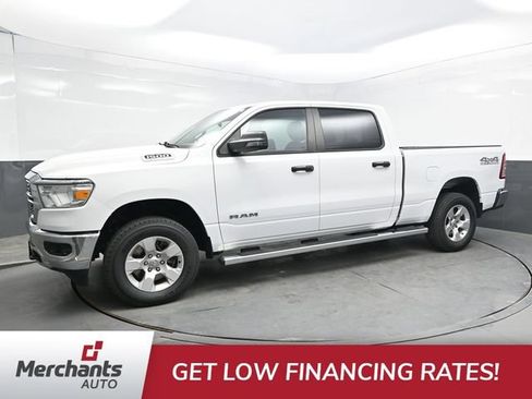 Used 2023 RAM 1500 Big Horn AWD/4WD image 3