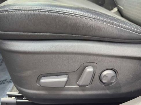 Used 2021 Hyundai Kona Ultimate FWD image 23