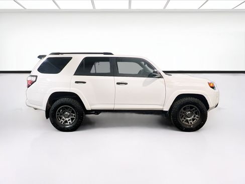 Used 2020 Toyota 4Runner Venture w/ Moonroof Package AWD/4WD image 25