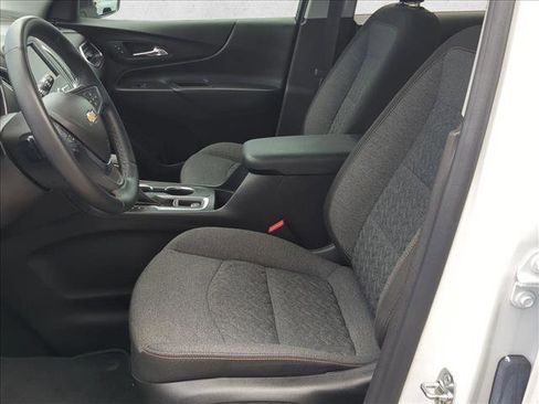 Certified 2024 Chevrolet Equinox LT FWD image 15