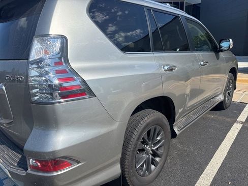 Used 2023 Lexus GX 460 Premium AWD/4WD image 4