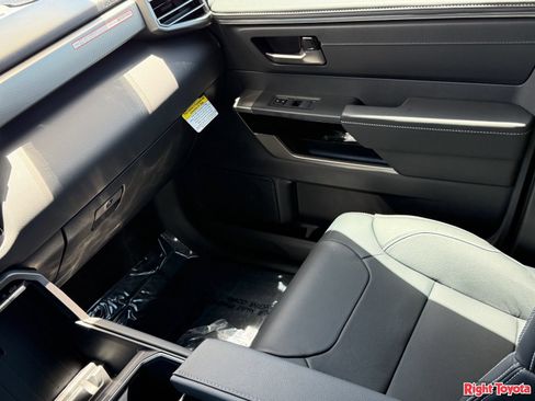 New 2026 Toyota Tundra Limited AWD/4WD image 23