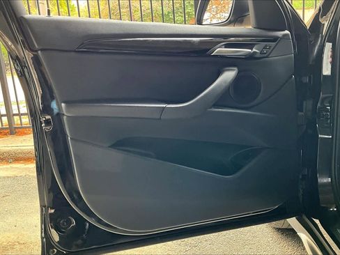 Used 2020 BMW X1 sDrive28i w/ Convenience Package image 21