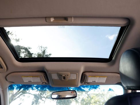 Used 2007 INFINITI G35 w/ Premium Pkg image 23