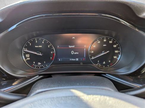 Used 2022 Buick Envision Preferred image 12