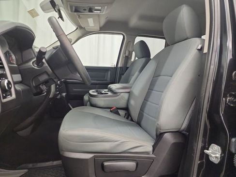 Used 2017 RAM 1500 Express image 16