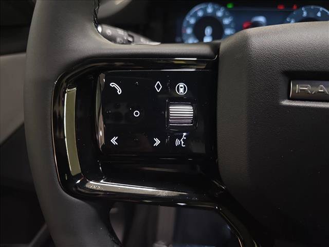 New 2026 Land Rover Range Rover Evoque S AWD/4WD image 17