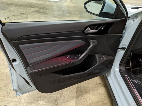 New 2026 Volkswagen Jetta GLI Autobahn FWD image 9