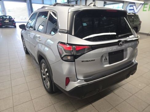 New 2026 Subaru Forester Touring AWD/4WD image 5