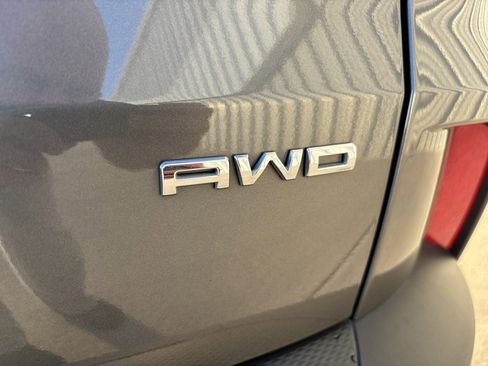 Used 2023 Ford Escape Active w/ Tech Pack #2 image 9