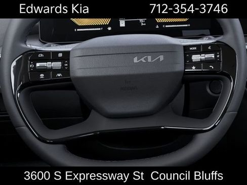 New 2026 Kia Sorento LX FWD image 24