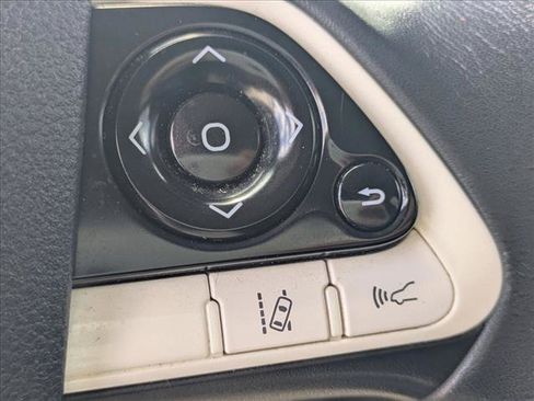 Used 2017 Toyota Prius Four w/ Advanced Technology Package FWD image 14