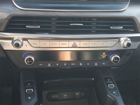 Used 2020 Kia Telluride EX w/ Towing Package image 31