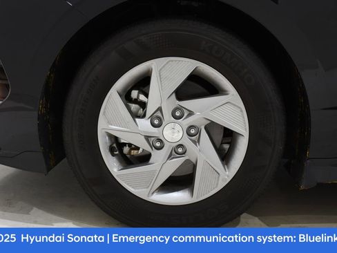 Certified 2025 Hyundai Sonata SE image 7