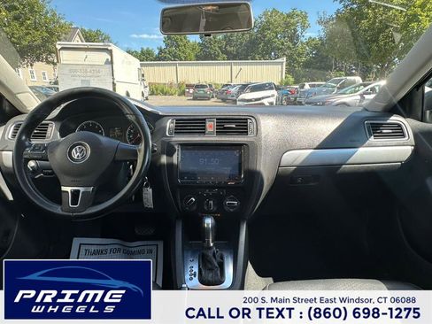Used 2014 Volkswagen Jetta SE image 18