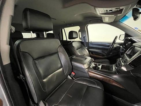 Used 2019 Chevrolet Tahoe LT w/ Off-Road Package AWD/4WD image 9