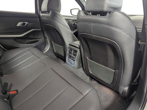 Used 2020 BMW 330i Sedan w/ Convenience Package image 34