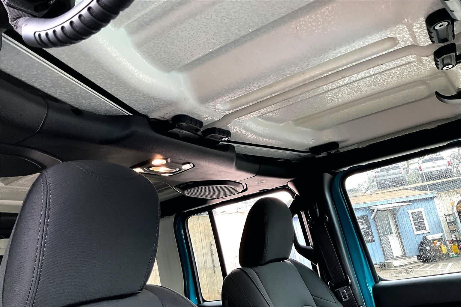 Used 2020 Jeep Wrangler Unlimited Sport S AWD/4WD image 13