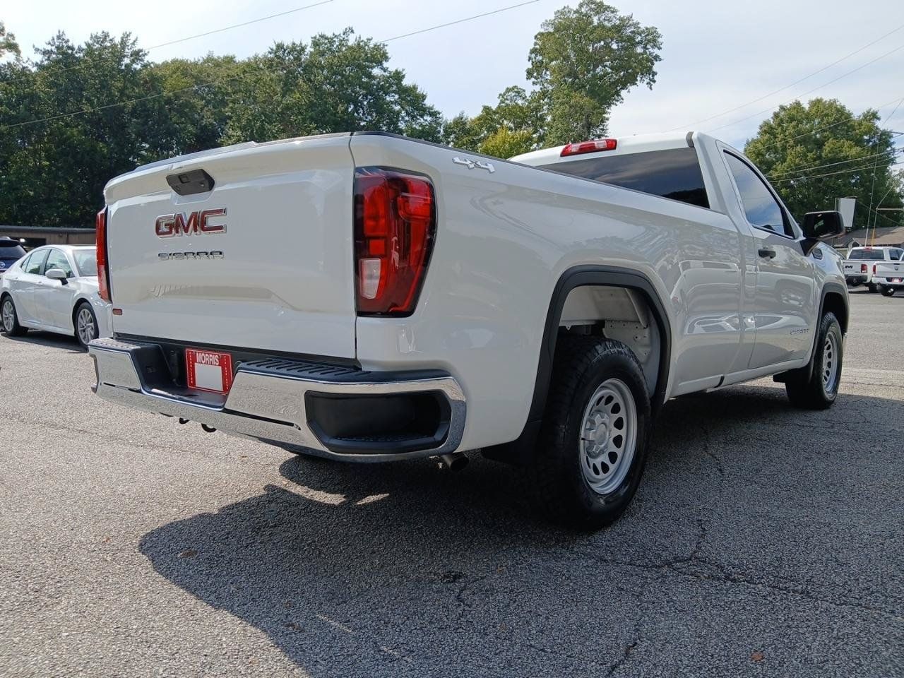 Used 2022 GMC Sierra 1500 Pro w/ Convenience Package AWD/4WD image 6
