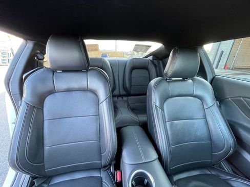 Used 2025 Ford Mustang GT Premium RWD image 28