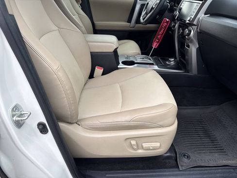 Used 2022 Toyota 4Runner SR5 Premium AWD/4WD image 13