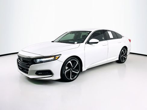 Used 2020 Honda Accord Sport image 3