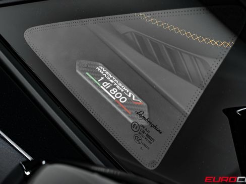Used 2021 Lamborghini Aventador SVJ AWD/4WD image 20