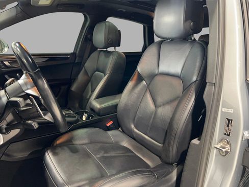 Used 2016 Porsche Macan S w/ Premium Package Plus image 17