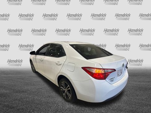 Used 2016 Toyota Corolla LE FWD image 9