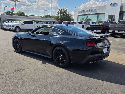 New 2026 Ford Mustang GT w/ GT Performance Package RWD image 6