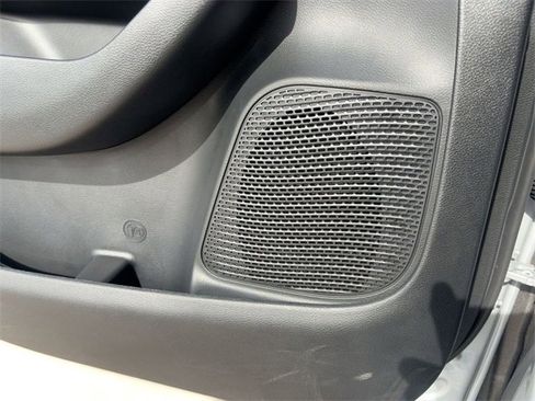 New 2026 Chrysler Pacifica Select image 21