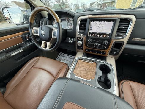 Used 2017 RAM 1500 Laramie Longhorn image 3